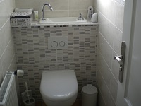 WiCi Next kompaktes Handwaschbecken für Hänge WC - Herr C (Frankreich - 71) - 2 auf 2 (nachher)